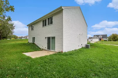 709 Skyview Trail, Ionia, MI 48846 - Photo 25