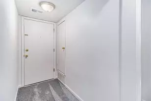 742 W Kilgore Rd, Kalamazoo, MI 49008 - Photo 3