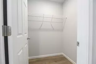 5585 Mammoth Dr SE, Caledonia, MI 49316 - Photo 9