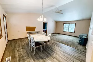 1850 Mildred St, Muskegon, MI 49445 - Photo 3