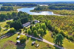 491 Bitter Crk Ln, Pierson, MI 49339 - Photo 11