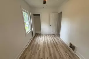 427 Sheldon St, Kalamazoo, MI 49001 - Photo 15