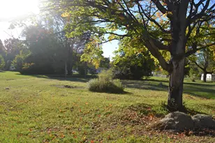 235 Oak St, Battle Creek, MI 49037 - Photo 5