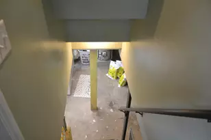 235 Oak St, Battle Creek, MI 49037 - Photo 13