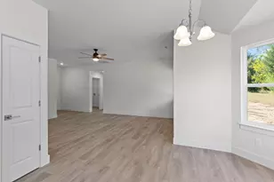 2026 Green Acres Dr, Adrian, MI 49221 - Photo 13