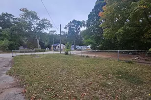 2748 Valk St, Norton Shores, MI 49444 - Photo 35