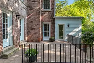 809 Berkshire Rd, Ann Arbor, MI 48104 - Photo 9