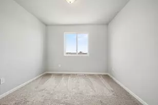 12861 High Rdg Ct, Freeport, MI 49325 - Photo 13