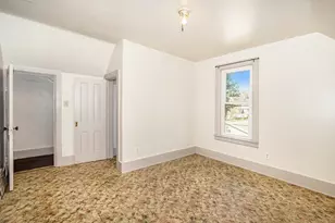 534 Hancock St, Manistee, MI 49660 - Photo 15