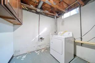 6031 Rutherford Ave, East Lansing, MI 48823 - Photo 19