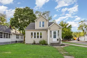 1833 Manz St, Muskegon, MI 49442 - Photo 1