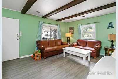 931 Frederick Avenue NW, Grand Rapids, MI 49504 - Photo 7