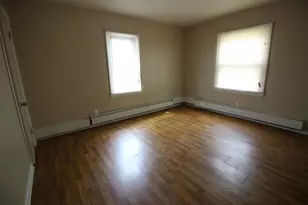 28951 Powers St, Westland, MI 48186 - Photo 9