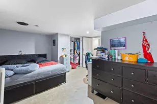 260 Renfrew Ave, Adrian, MI 49221 - Photo 31