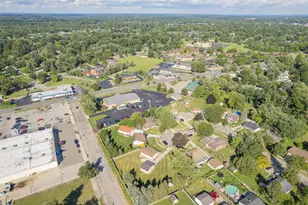 260 Renfrew Ave, Adrian, MI 49221 - Photo 43