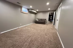 2499 Crestwood Dr, Adrian, MI 49221 - Photo 37