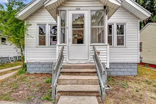 224 E Lincoln Ave, Muskegon, MI 49444 - Photo 7