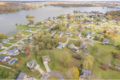 7831 Barron Court, Onsted, MI 49265 - Photo 11