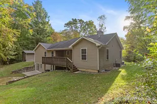 6375 Duxbury Dr SE, Ada, MI 49301 - Photo 37