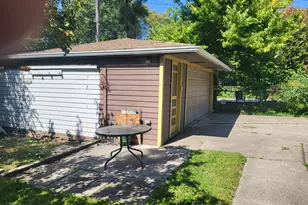 1455 Vinewood St, Detroit, MI 48216 - Photo 9