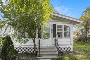 446 N 24th Street N, Springfield, MI 49037 - Photo 3