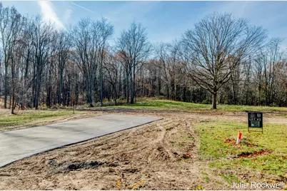 4276 Bradford Street NE, Grand Rapids, MI 49525 - Photo 3