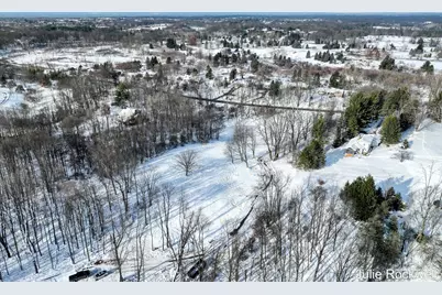 4276 Bradford Street NE, Grand Rapids, MI 49525 - Photo 9