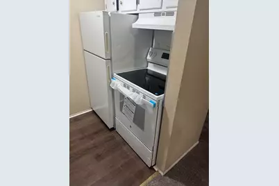 31831 Grand River Avenue Avenue #3, Farmington, MI 48336 - Photo 9