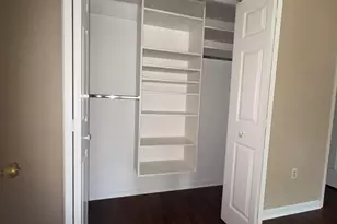 37403 Stonegate Cir, Clinton Twp, MI 48036 - Photo 17