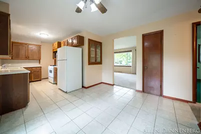 1818 104th Avenue, Zeeland, MI 49464 - Photo 17