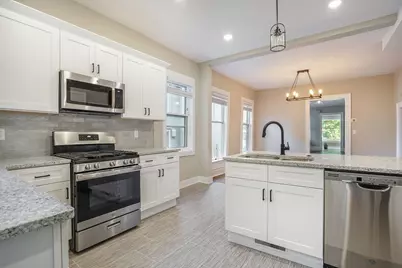 340 Cherry Street SE, Grand Rapids, MI 49503 - Photo 11