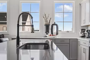 144 Mariners Cv, Saint Joseph, MI 49085 - Photo 21