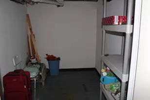 806 W Michigan Ave, Jackson, MI 49202 - Photo 23