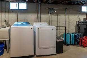 212 S Hillcrest St, Greenville, MI 48838 - Photo 33