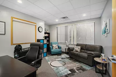 1090 10th Street N #Suites 110 & 115, Kalamazoo, MI 49009 - Photo 5