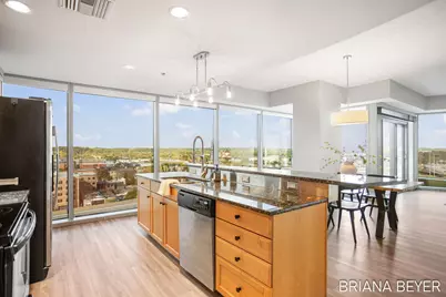 335 Bridge Street NW #907, Grand Rapids, MI 49504 - Photo 13