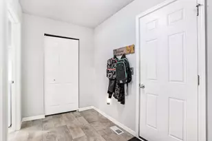 330 Lotz Ct, Wayland, MI 49348 - Photo 13