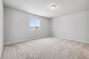 48692 Silver Oaks Blvd, Mattawan, MI 49071 - Photo 9