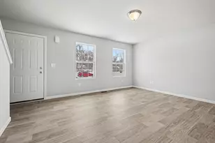 48692 Silver Oaks Blvd, Mattawan, MI 49071 - Photo 3