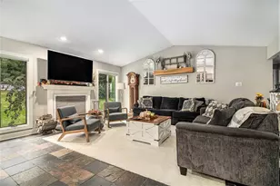 12919 Sikkema Dr, Grand Haven, MI 49417 - Photo 7