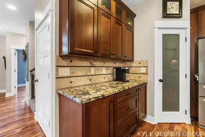 2214 Bristol Street, Holland, MI 49424 - Photo 19