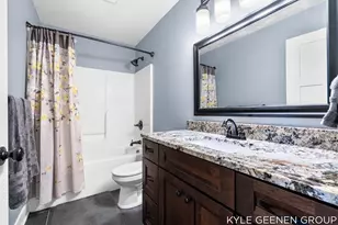 2214 Bristol St, Holland, MI 49424 - Photo 29