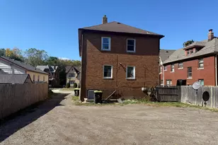 50 Waldo St, Pontiac, MI 48341 - Photo 25