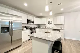 4273 Highpoint Dr, Wayland, MI 49348 - Photo 5