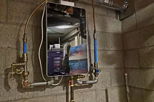 700 E Main St, Edmore, MI 48829 - Photo 21