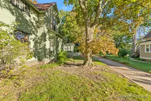 623 Cherry St SE, Grand Rapids, MI 49503 - Photo 25