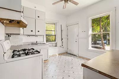 521 Birch Street, Saginaw, MI 48601 - Photo 9