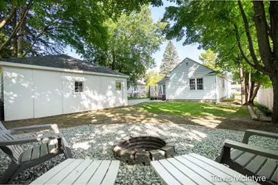 720 W Bond Street, Hastings, MI 49058 - Photo 23