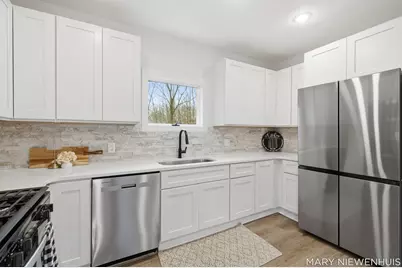 10652 Nugent Avenue NE, Rockford, MI 49341 - Photo 21