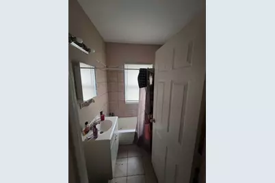 5565 Ridgewood Street, Detroit, MI 48204 - Photo 17